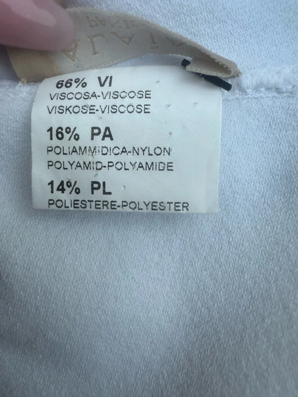 Alaia White Bermuda Leggings - Picture 10 of 12